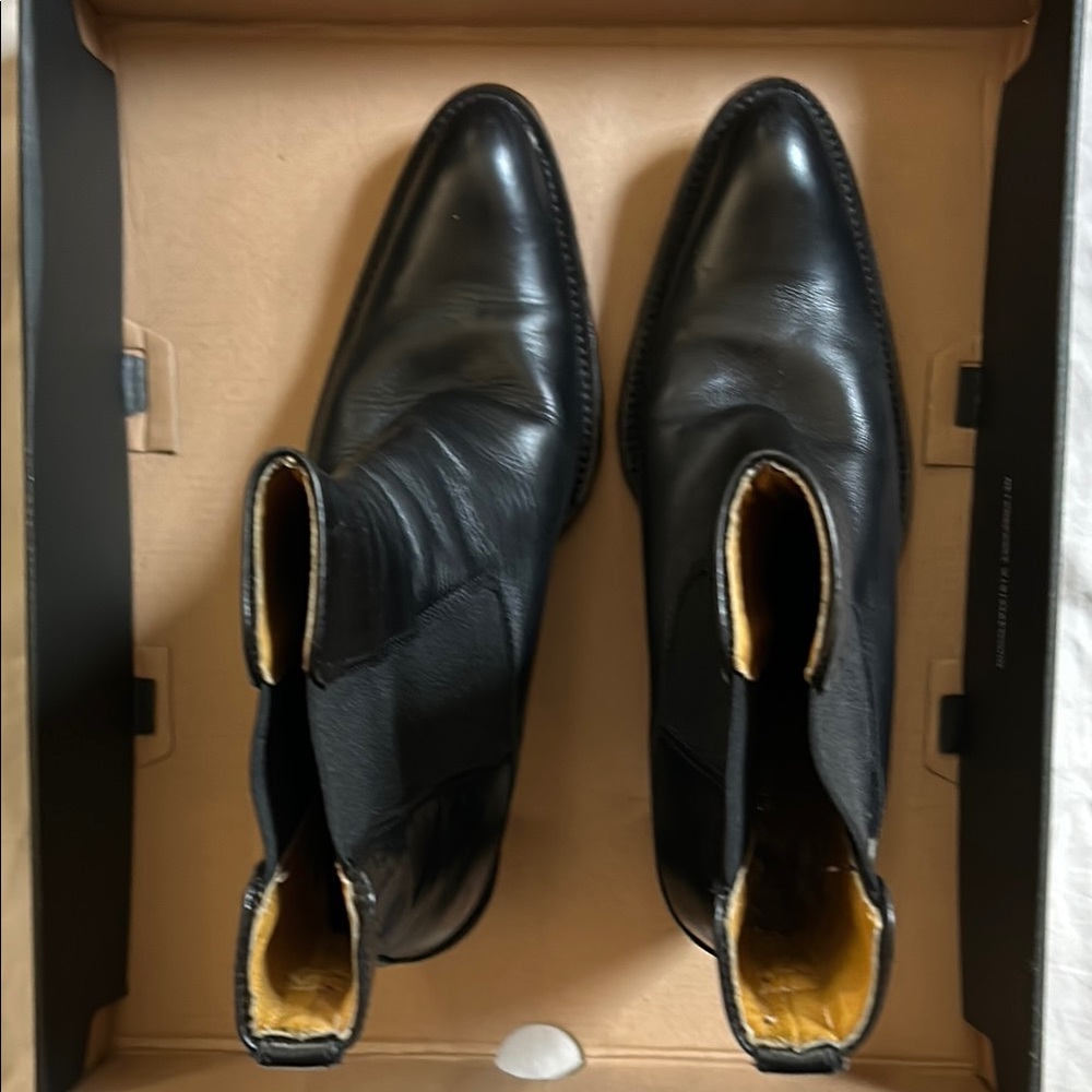 Kenneth Cole ankle boots